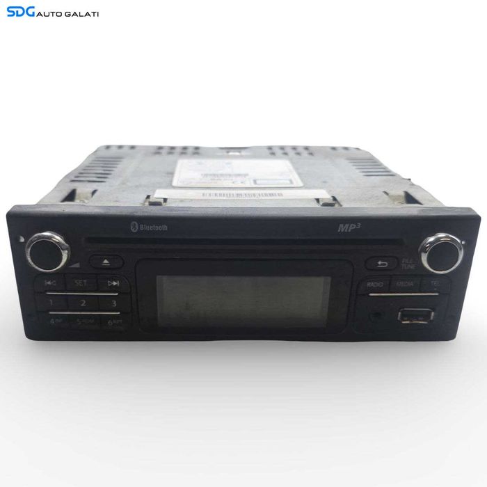 Unitate Radio CD Player Dacia Duster 2010 - 2018 Cod 281155052R [A0208]