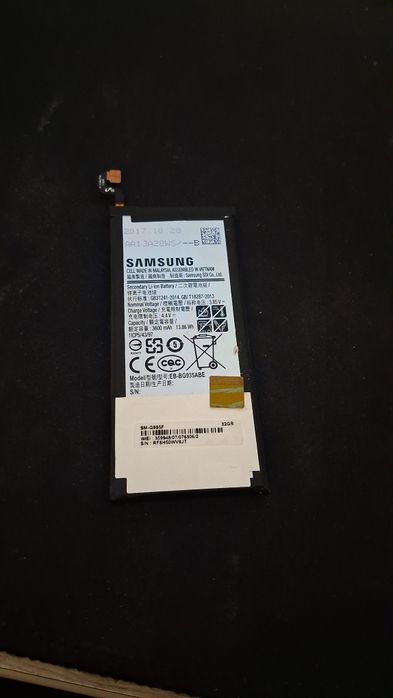 Vând baterie de samsung galaxy s7 edge 3600mAh