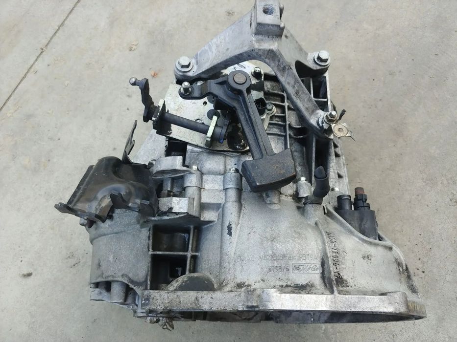 cutie viteze manuala  1.6 tdci ford c-max focus 2    3m5r-7f096-yf  6m5r7002yc