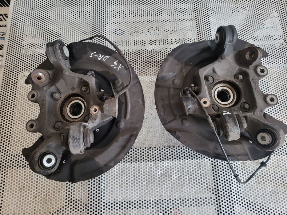 Fuzete Fuzeta Stanga Dreapta Spate Bmw X4 F26 2.0 Diesel B47 X Drive Ca Si Noi Masina Cu 22.000 Km Dezmembrez Bmw X4 F26 2.0 Diesel Motor B47 Xdrive 4