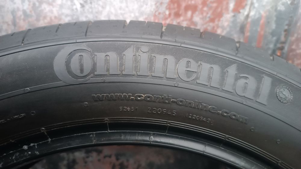 215/55/18 Continental