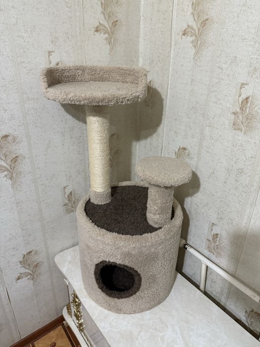 Продаёться домик для кошек .