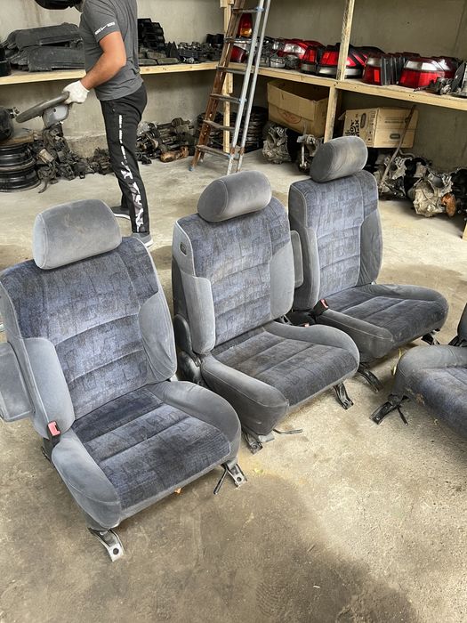 Сидения Mazda 626 передние