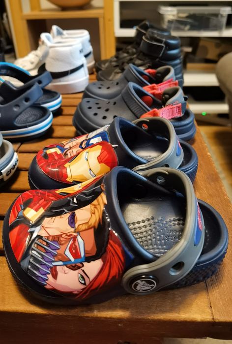 Crocs Copii Ediție Specială Marvel Avengers, mărimea  C5, 5 UK, 21 EU, noi, originali