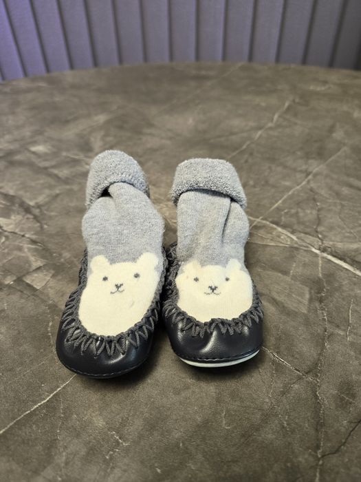 Бебешки пантофи, обувки номер 16/17