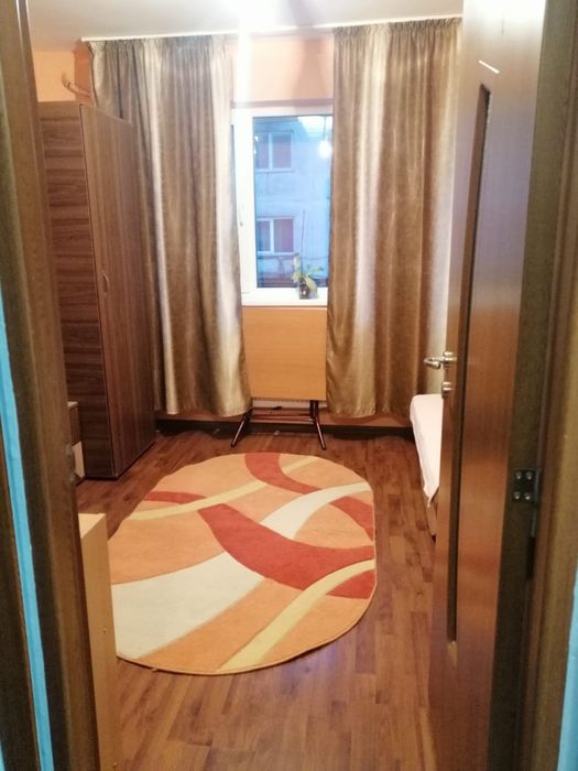 Garsoniera de închiriat