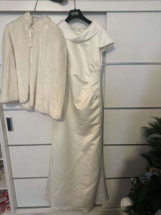 Rochie de mireasă cu blăniță