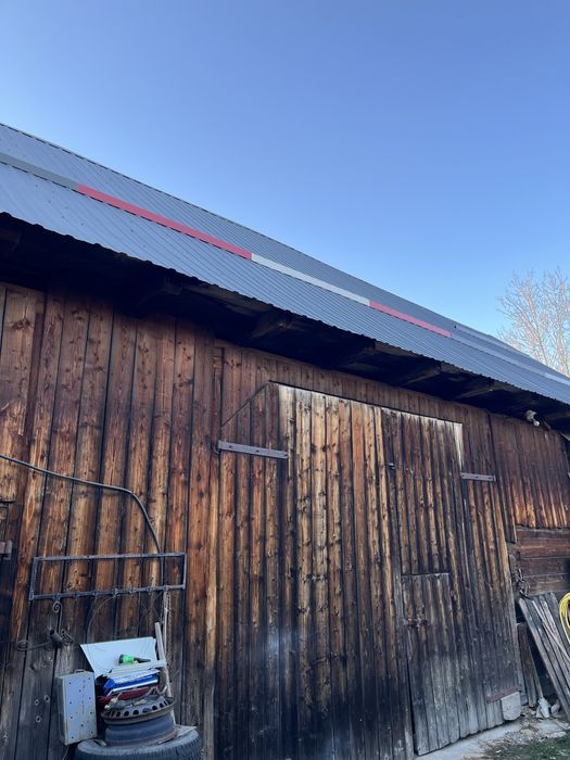 Vand Șura pentru mutat sau lemn vechi