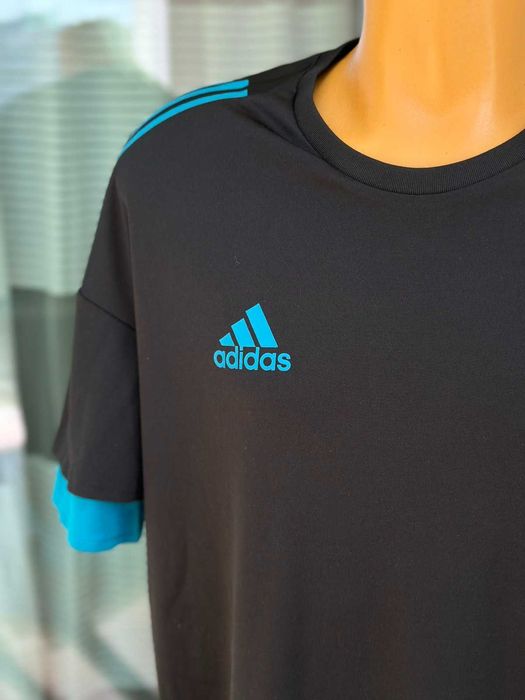 Мъжка тениска ADIDAS (Real Madrid / UEFA Champions League) - размер М, Много добро състояние