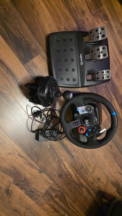 Volan Logitech G29 in stare perfecta cu schimbator