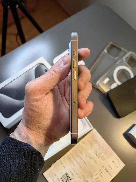 iPhone 15 PRO 256 GB