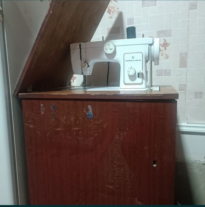 Продаётся срочна машина чайка