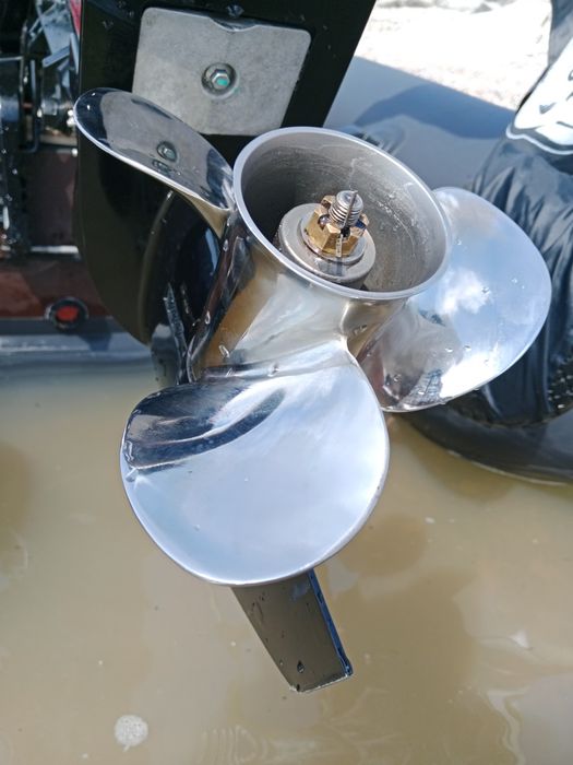 Для лодочного мотора.