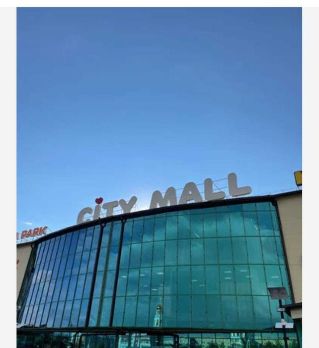 Продам НОВОСТРОЙКУ на среднем этаже