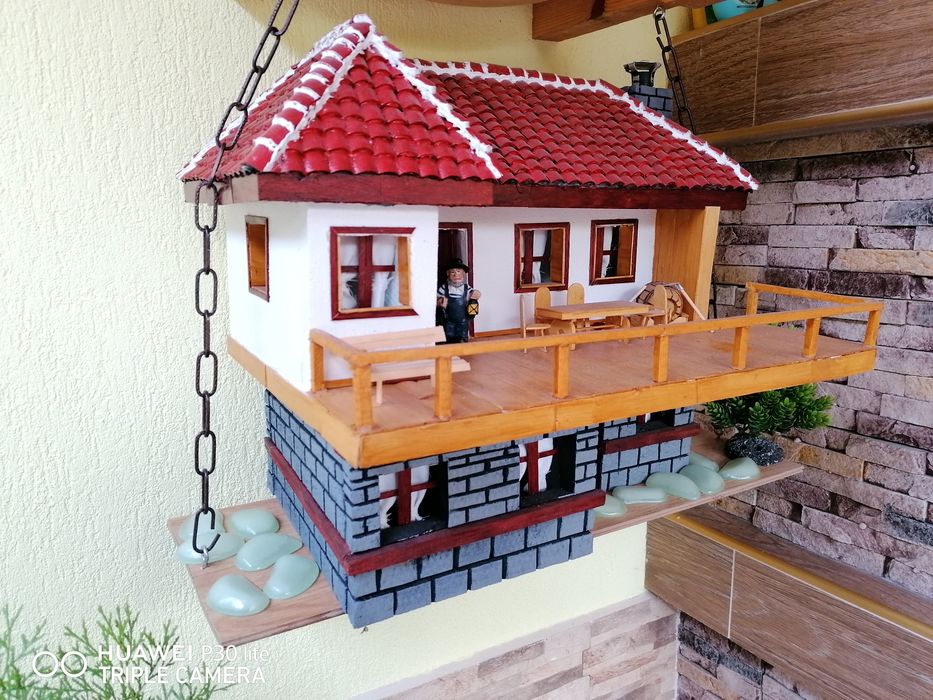 Възрожденска къщичка декоративна