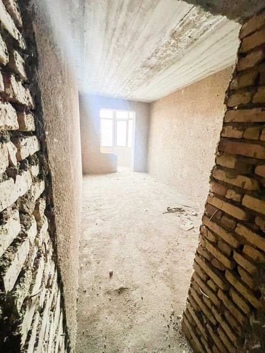 Срочно продаётся квартира 3 комнатная 120м² Микрорайон Дамарик