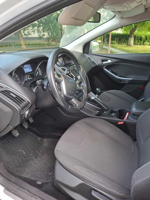 De vinzare Ford Focus III.