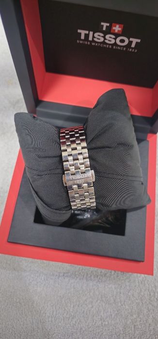 Часы Tissot Carson Premium Moonphase
