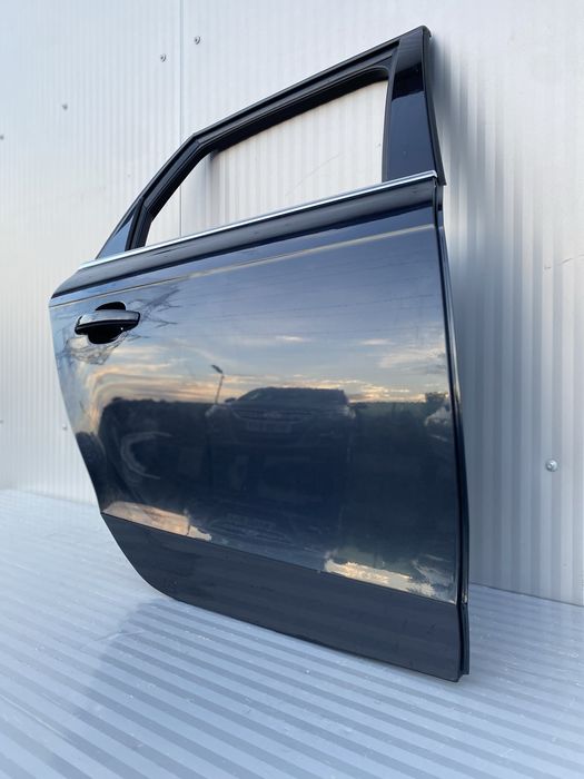 Usa dr spate Audi A4 B8 Facelift cod culoare LX5R 2012-2015