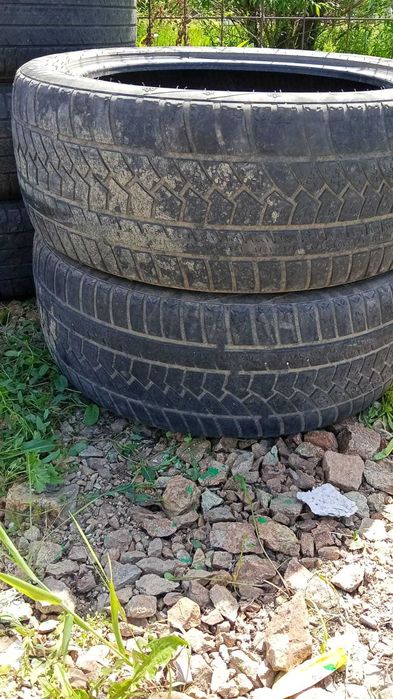 Продам шины 255/45R20