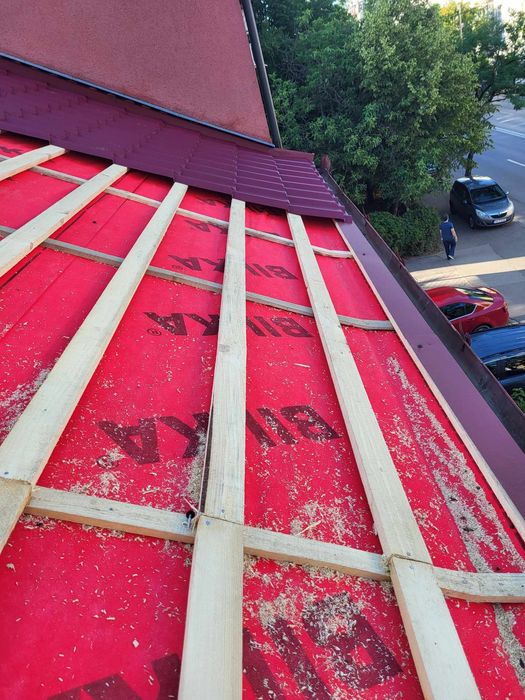 Constructii acoperisuri si reparati urgente