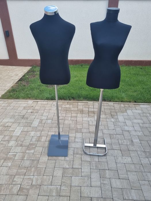 Inchiriez bust manechin rochie mireasa/costum