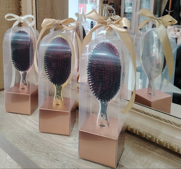 Четка за коса с естествен косъм