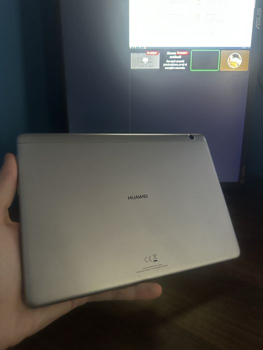 Tableta huawei stare foarte buna