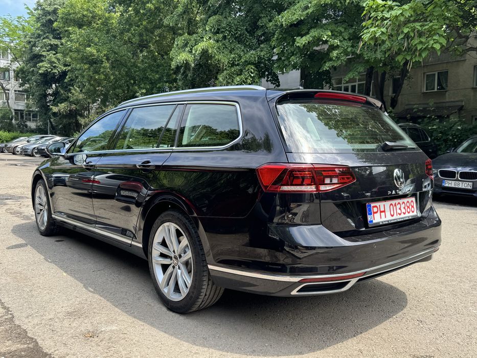 Volkswagen Passat Elegance 2.0 TDI/Automat DSG/150CP/Full LED/Cockpit/NR ROSII