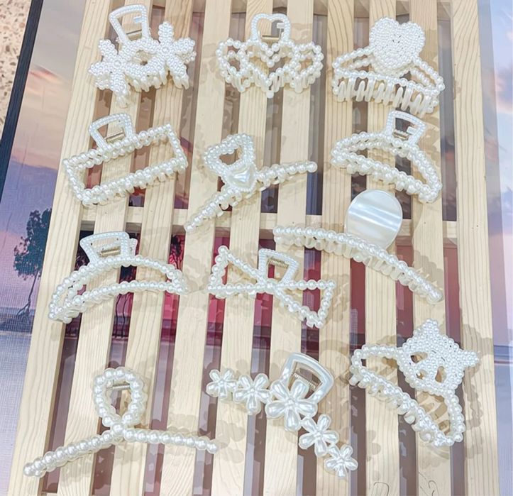 Новые резинки и крабики для волос