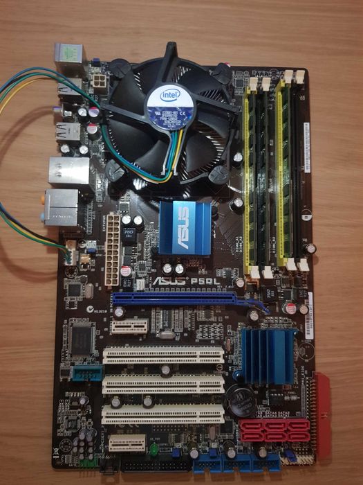 Комплект процесор Intel Core 2 Quad, дъно и рам