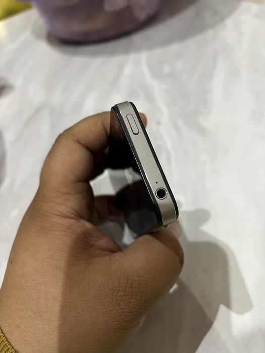 iPhone 4S 64Gb iOS 6.1.3