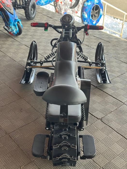 Детский электрический снегоход