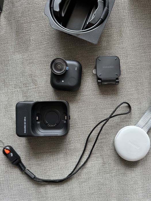 Insta 360 GO Ultra