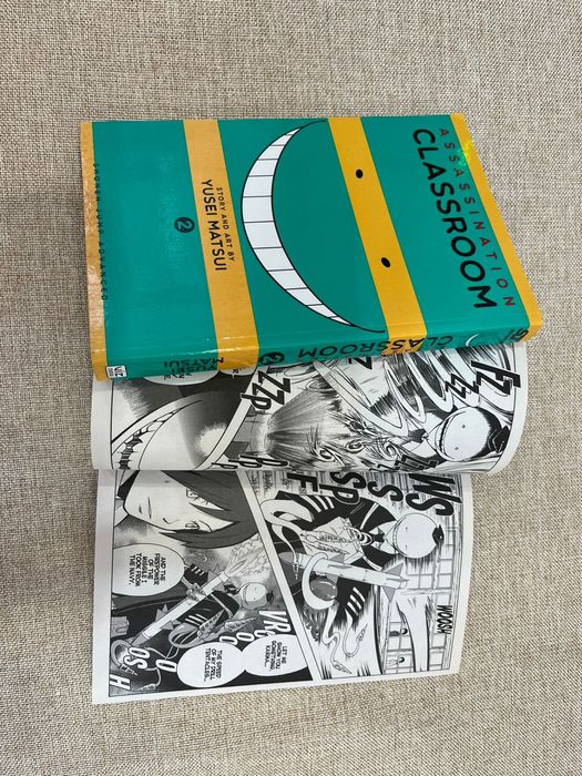 Продам книги комиксы