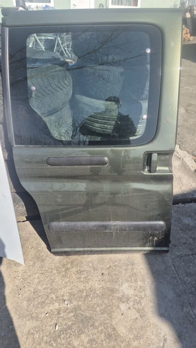 Оригинална Странична Дясна Врата за Ситроен Берлинго 97- 2011г