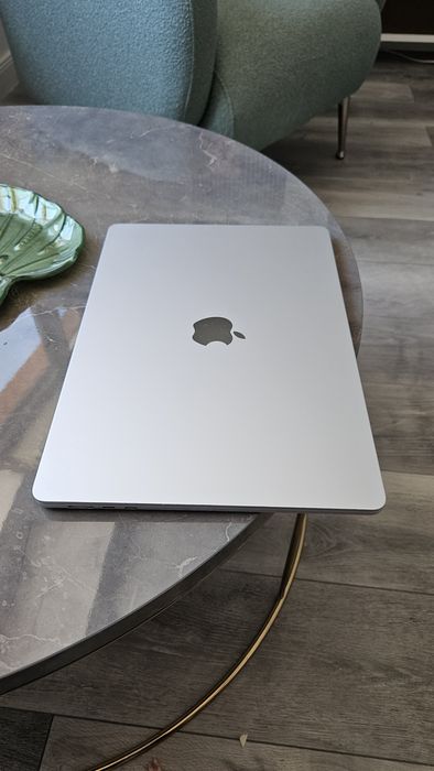 Vand laptop apple