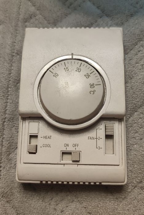 Терморегулятор настенный TR-11OM механический