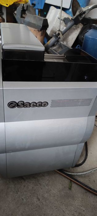 Професионална кафемашина SAECO