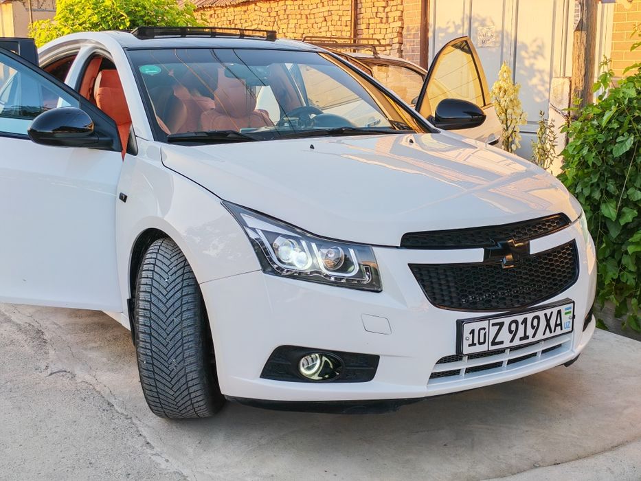 Продам Chevrolet Cruze 1.8L Ideal sostoyanie
