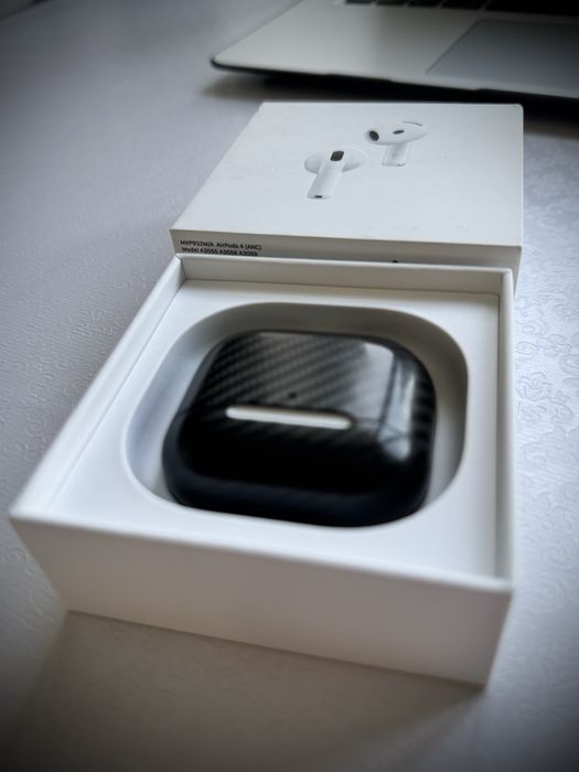 AirPods 4 (Noice Cancellation)