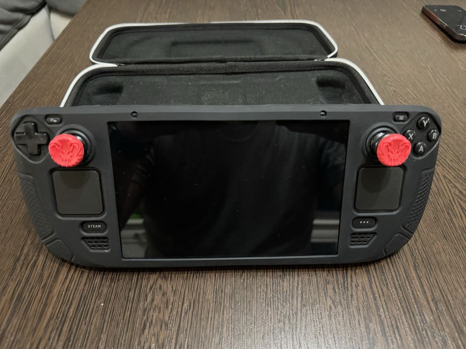 Продам Valve Steam Deck OLED 512 Гб