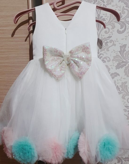 Продам       платье