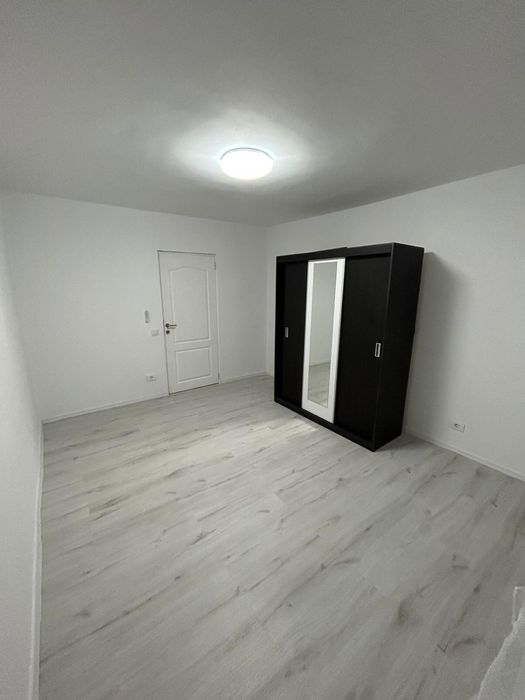 Vand Apartament