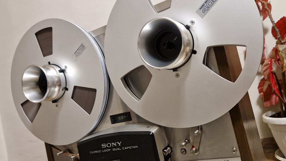 Ролков магнетофон Sony TC755