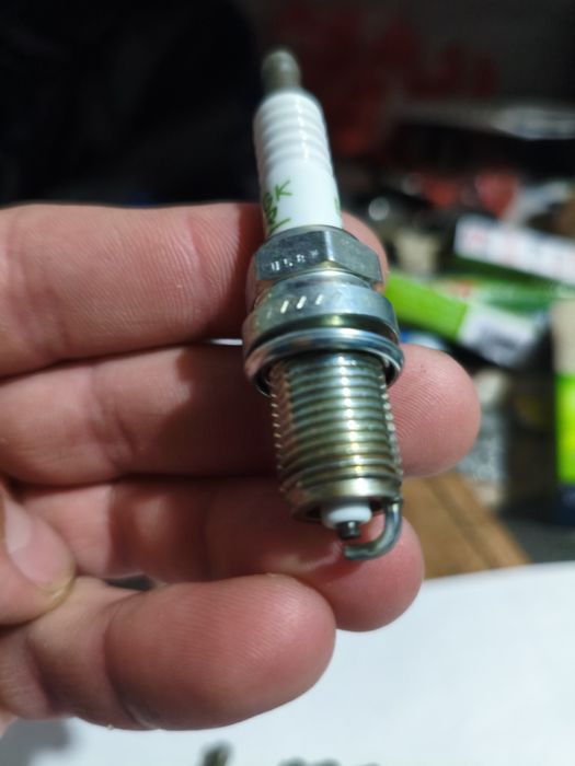 Свечи зажигания NGK