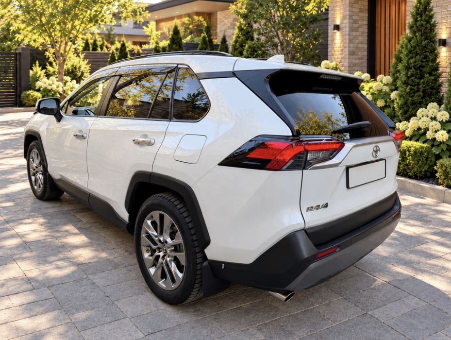 Продаю Toyota Rav4 2020