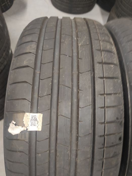 245/40/19 Pirelli
