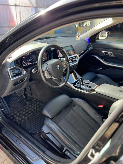BMW G21 320d Mild Hybrid | Laser | Distronic Stop&Go | Cârlig Electric