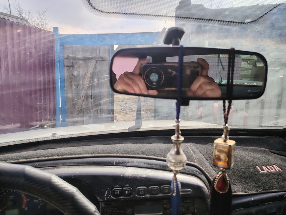 Продам ваз 2114 после ДТП на ходу